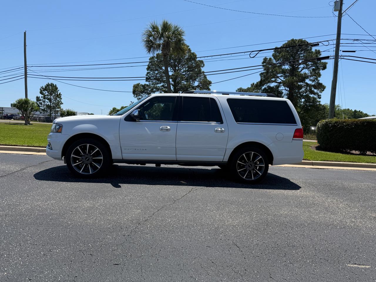 Lincoln Navigator L Reserve 2WD 2016