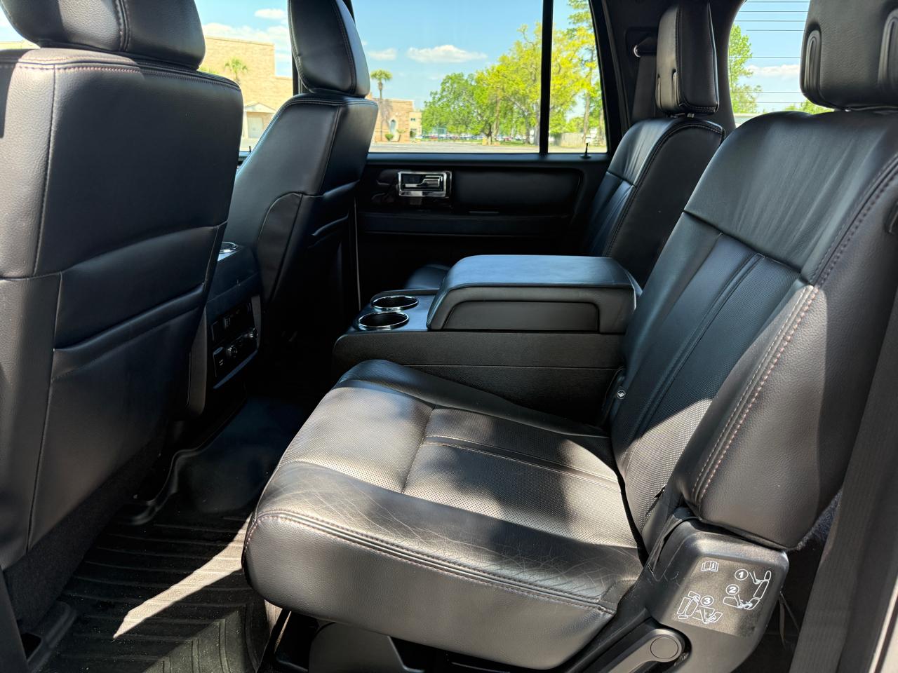 Lincoln Navigator L Reserve 2WD 2016