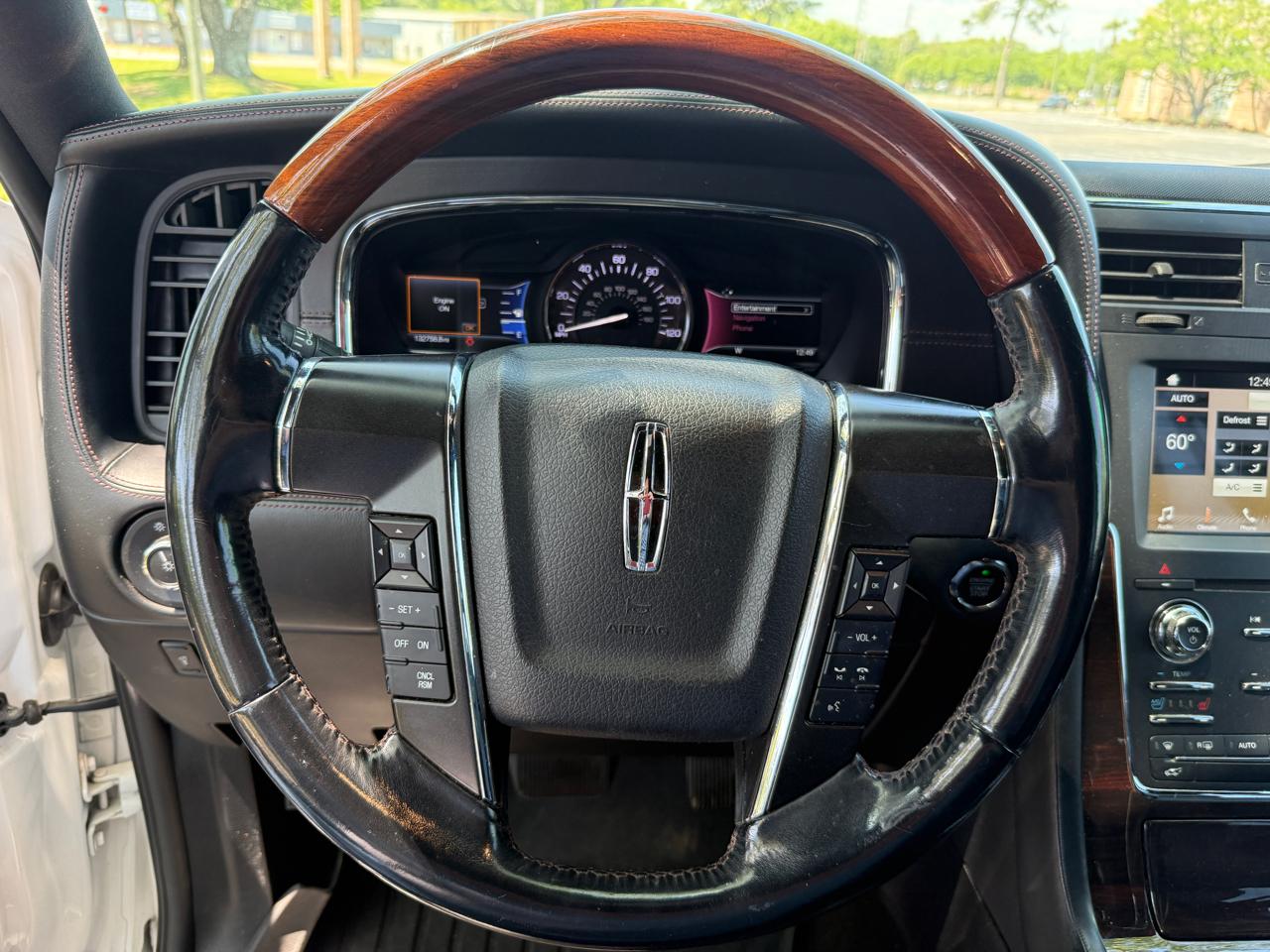 Lincoln Navigator L Reserve 2WD 2016