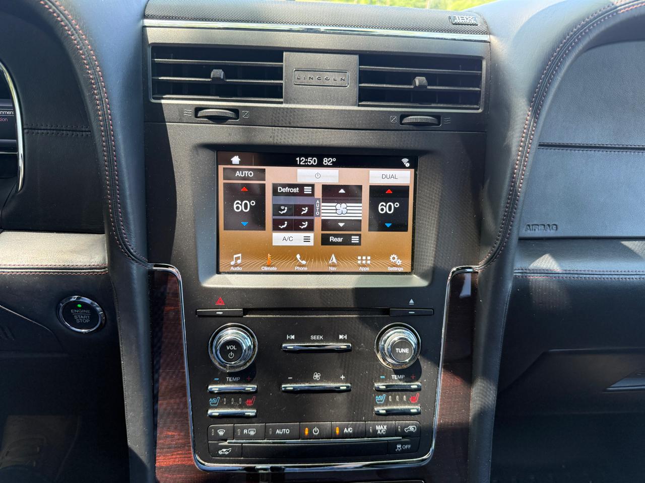 Lincoln Navigator L Reserve 2WD 2016