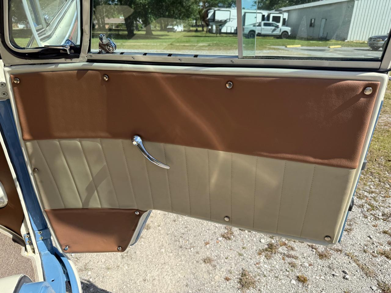 Volkswagen Type 2  1967