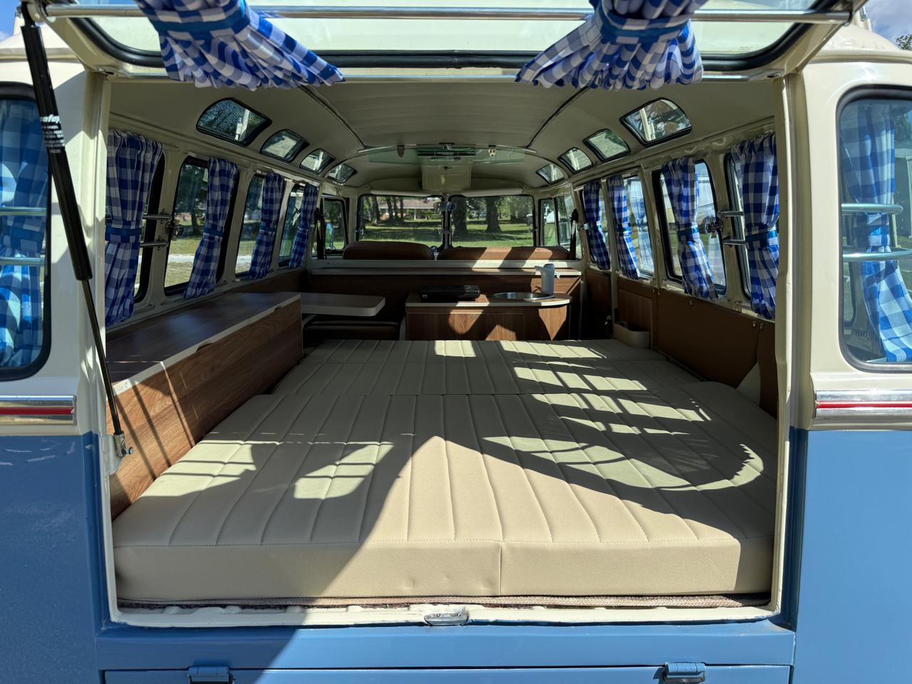 Volkswagen Type 2  1967