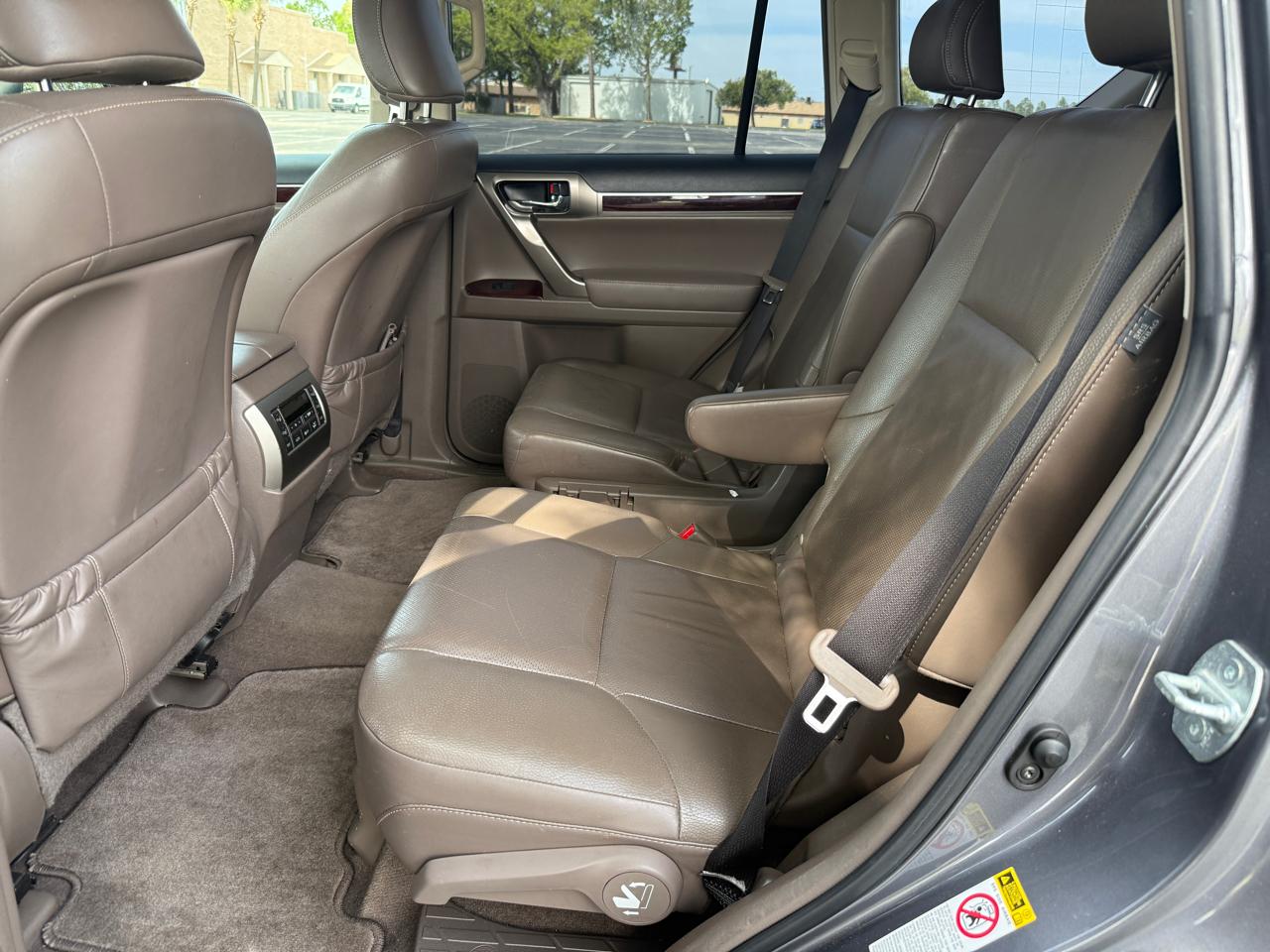 Lexus GX 460 Base 2017