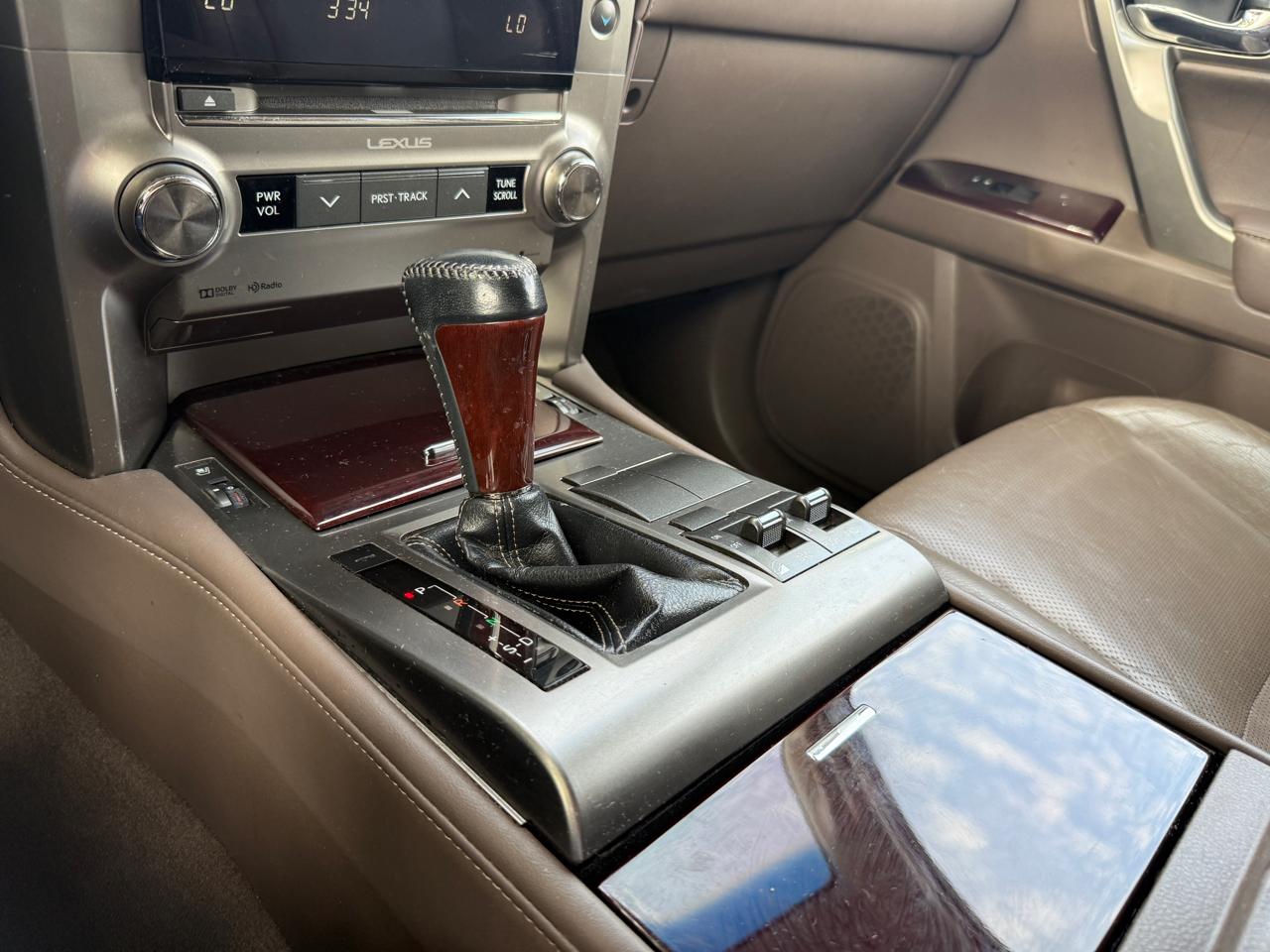 Lexus GX 460 Base 2017