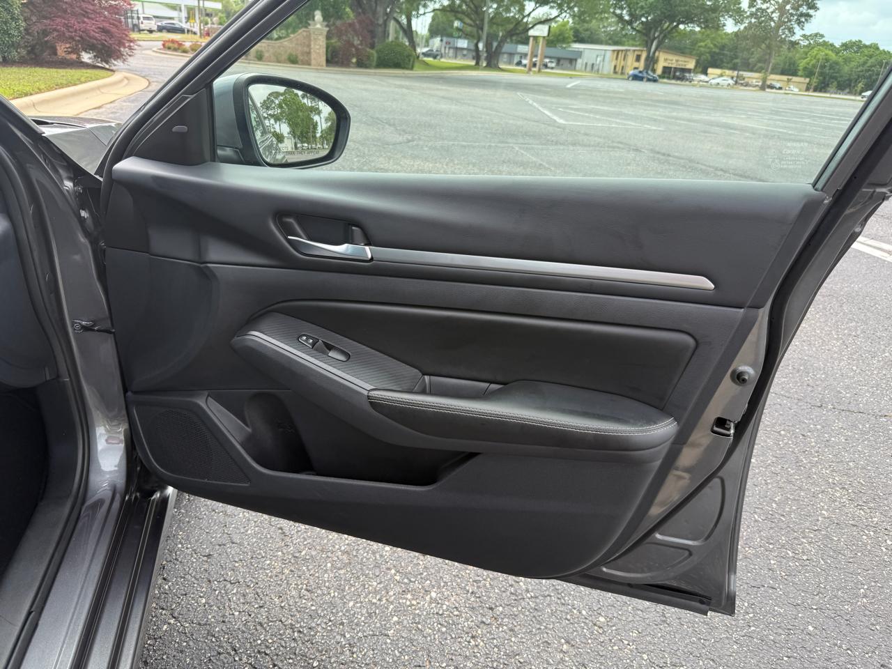 Nissan Altima 2.5 SV 2022