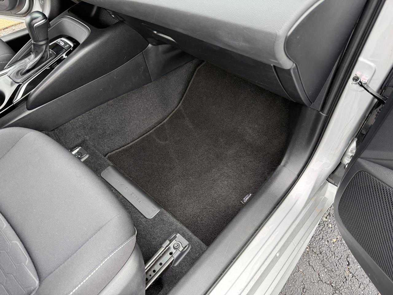 Toyota Corolla SE Hatchback 2023