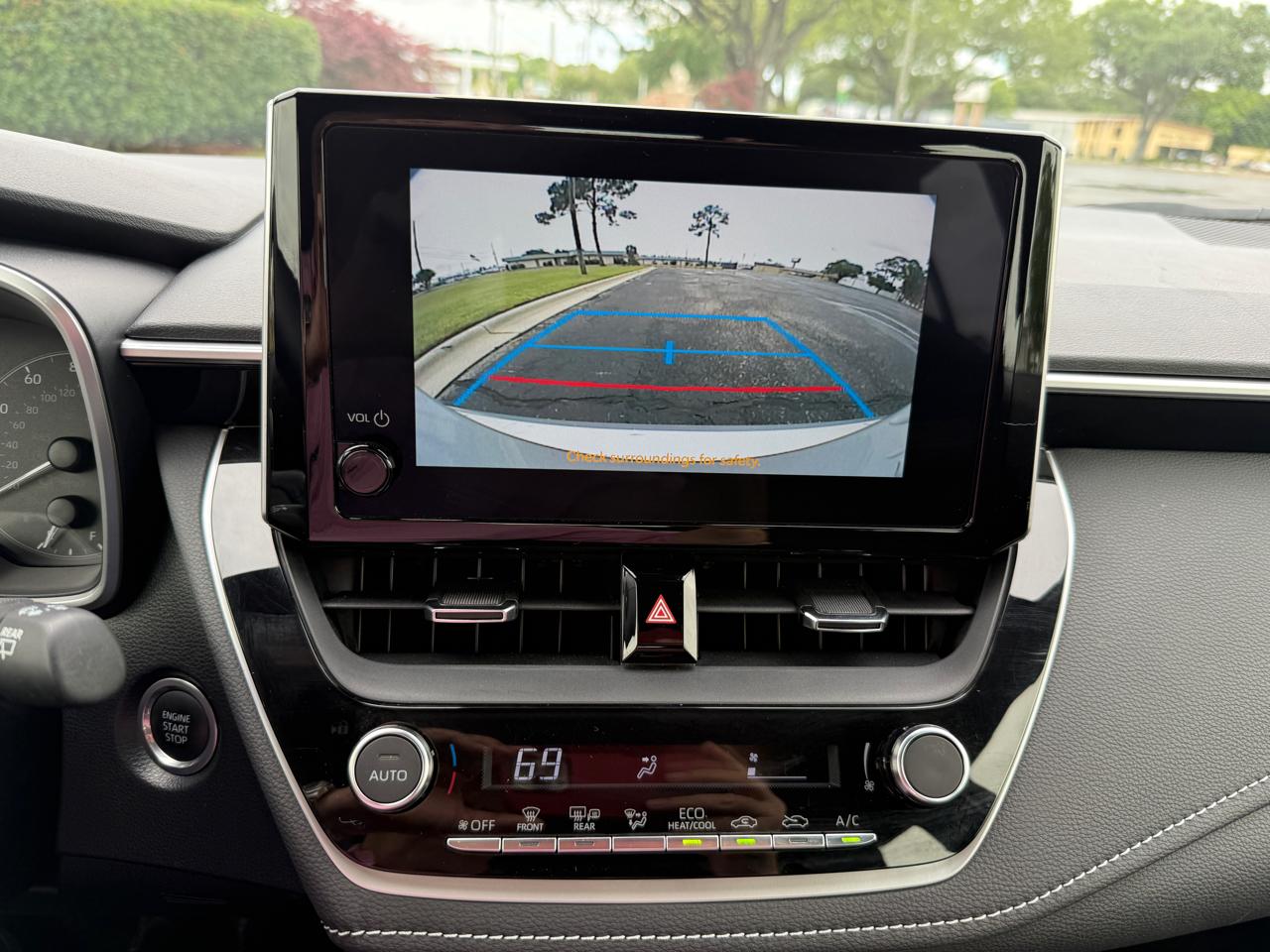 Toyota Corolla SE Hatchback 2023