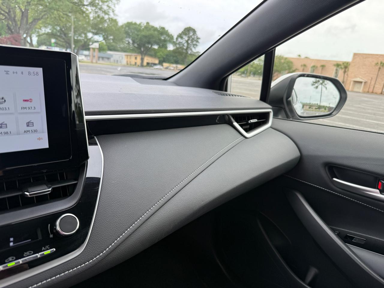 Toyota Corolla SE Hatchback 2023