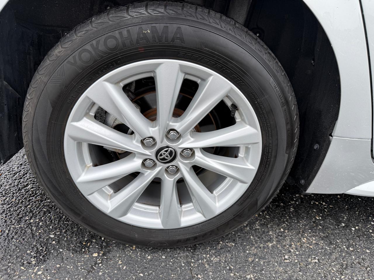 Toyota Corolla SE Hatchback 2023