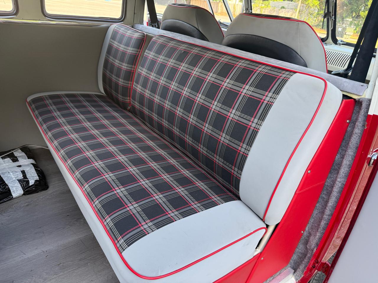 Volkswagen Bus  1966