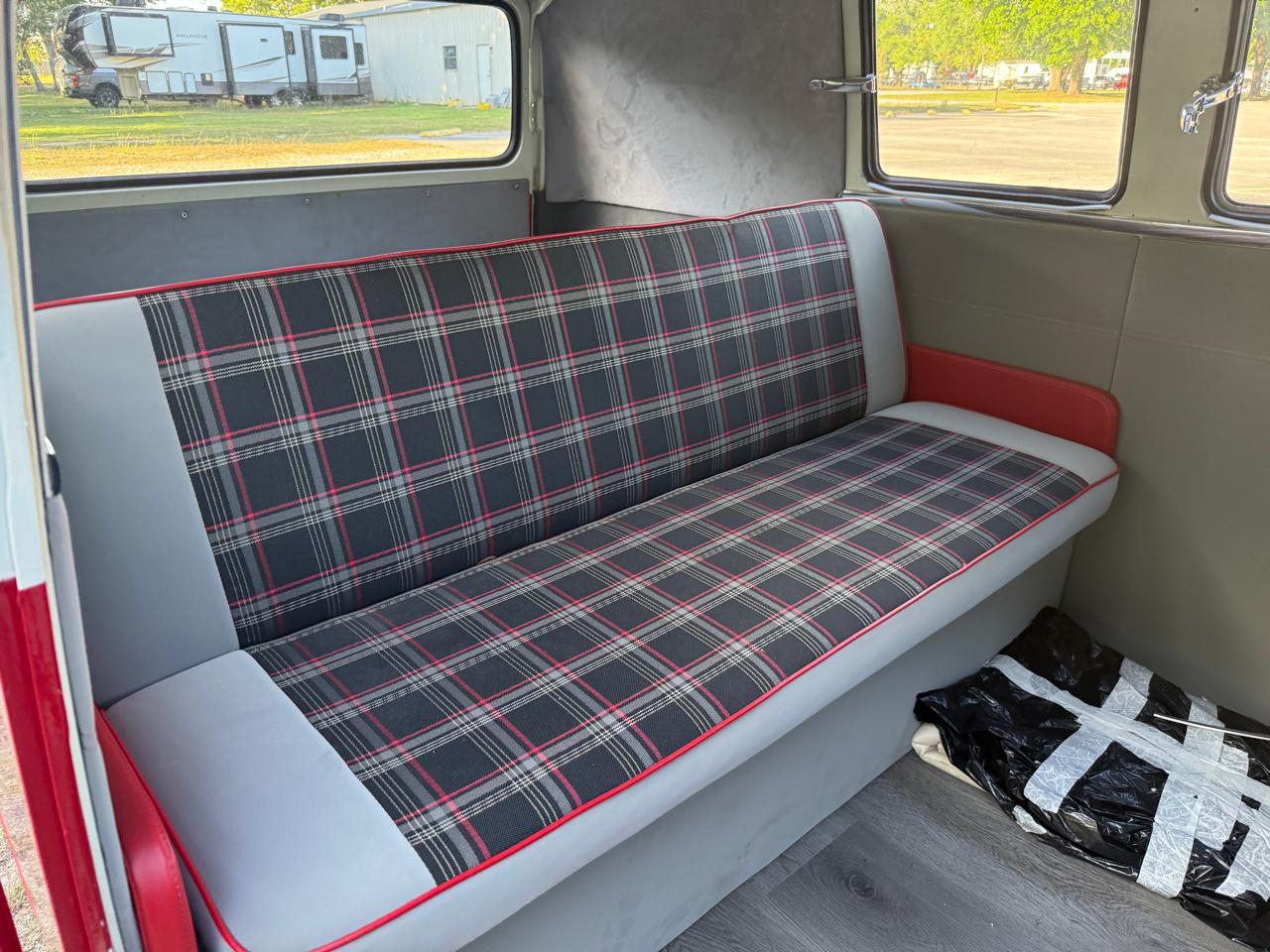 Volkswagen Bus  1966