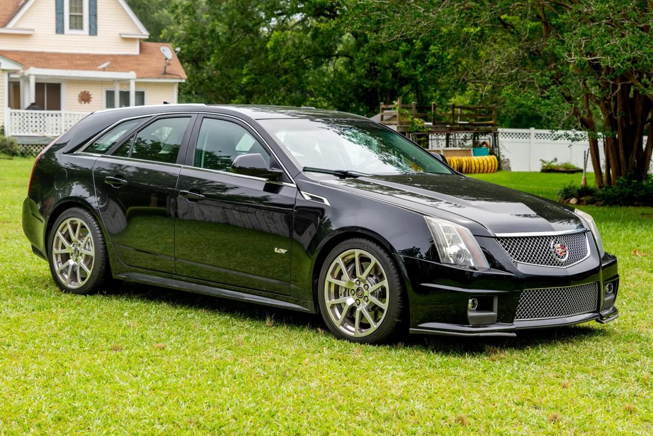 Cadillac CTS Sport Wagon V 2012