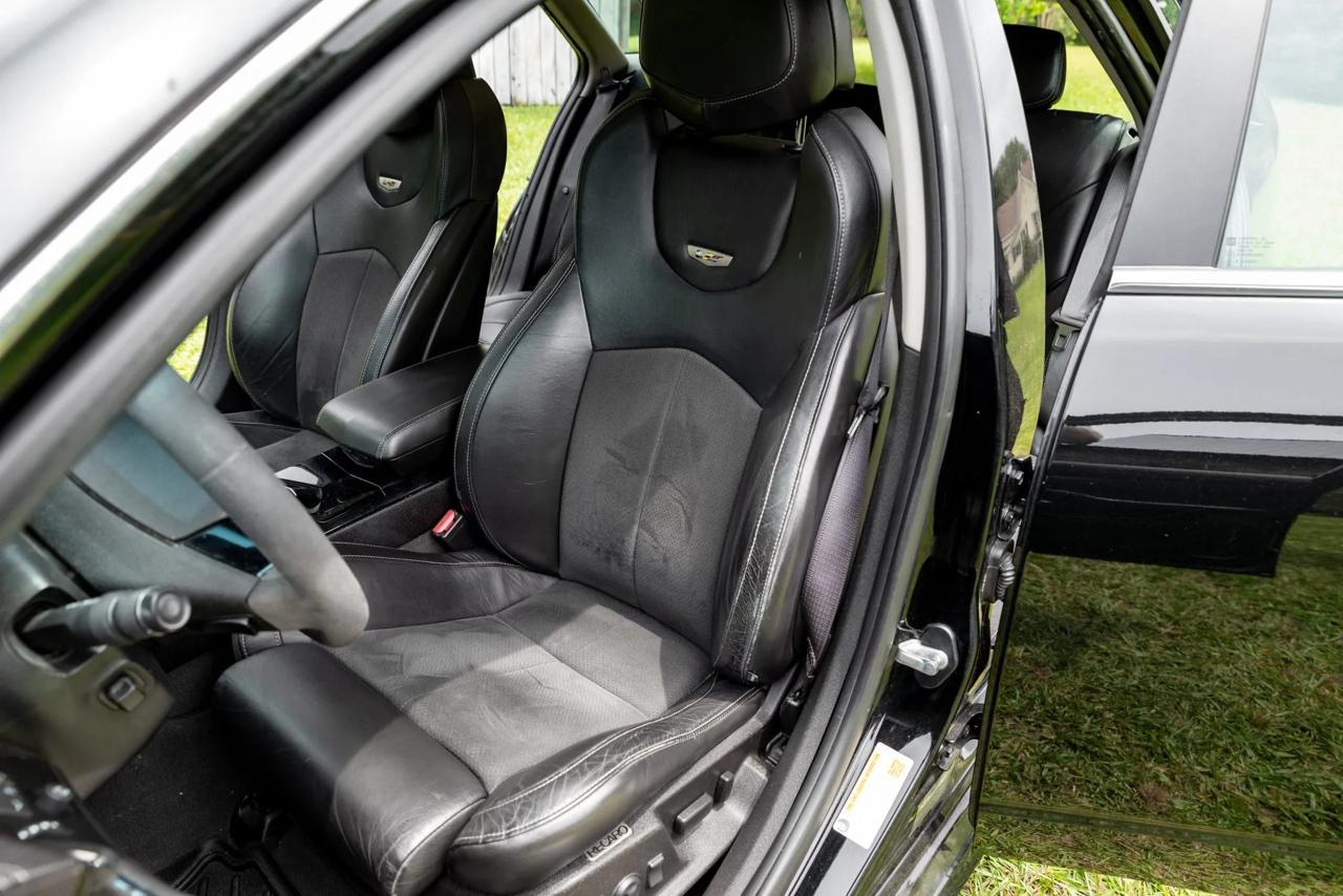 Cadillac CTS Sport Wagon V 2012