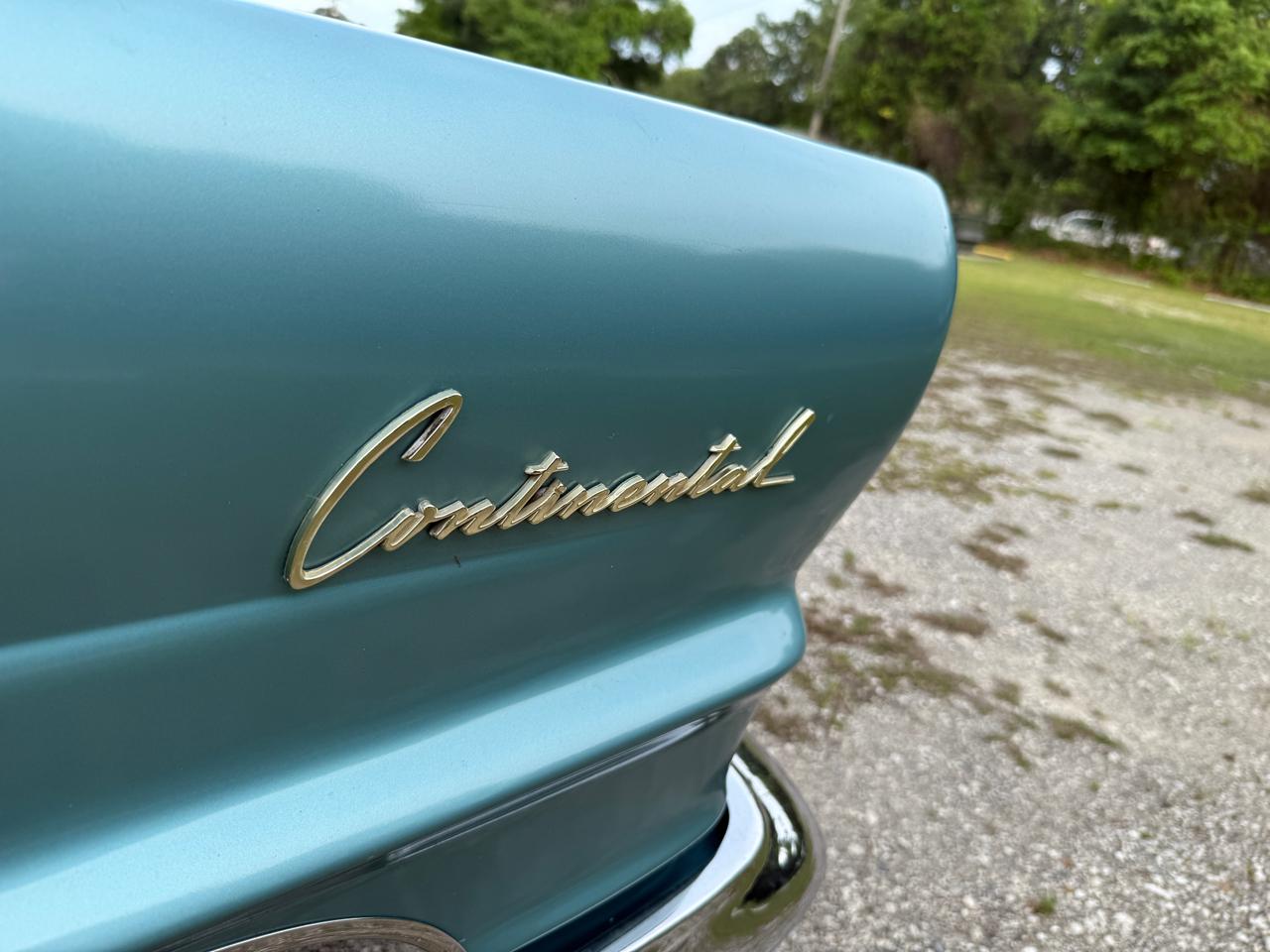 Lincoln Continental  1960