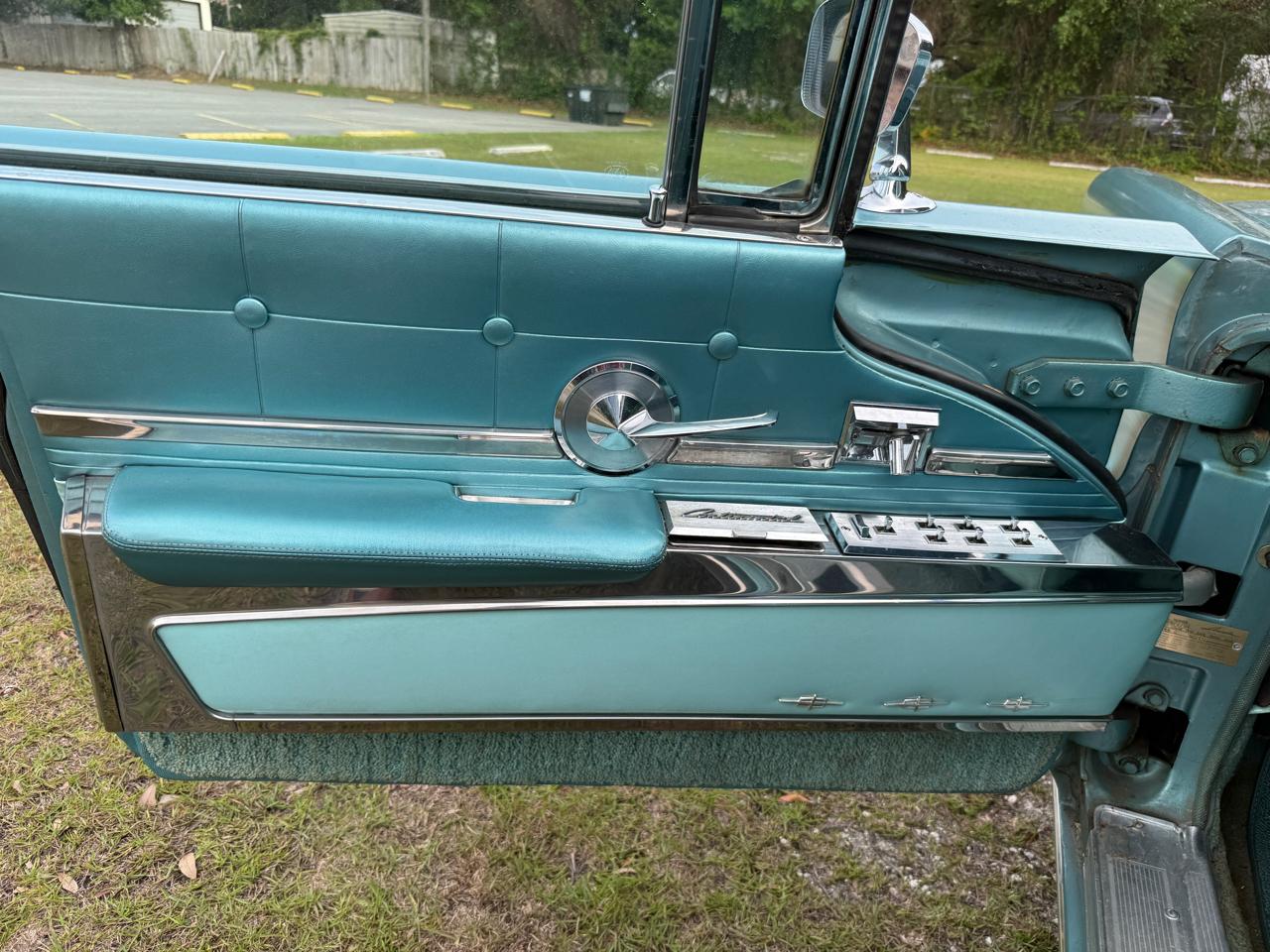 Lincoln Continental  1960