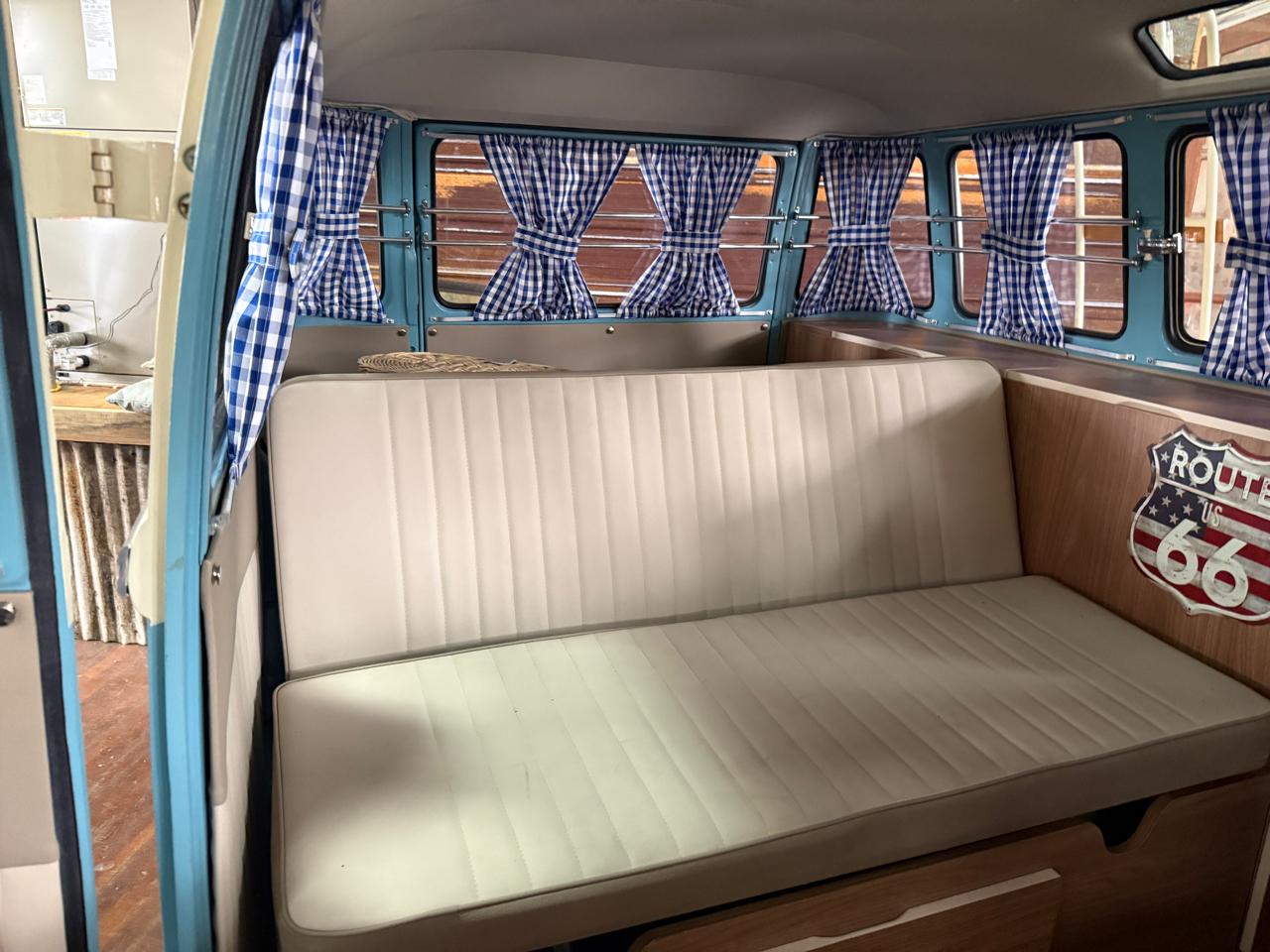 Volkswagen Samba  1973