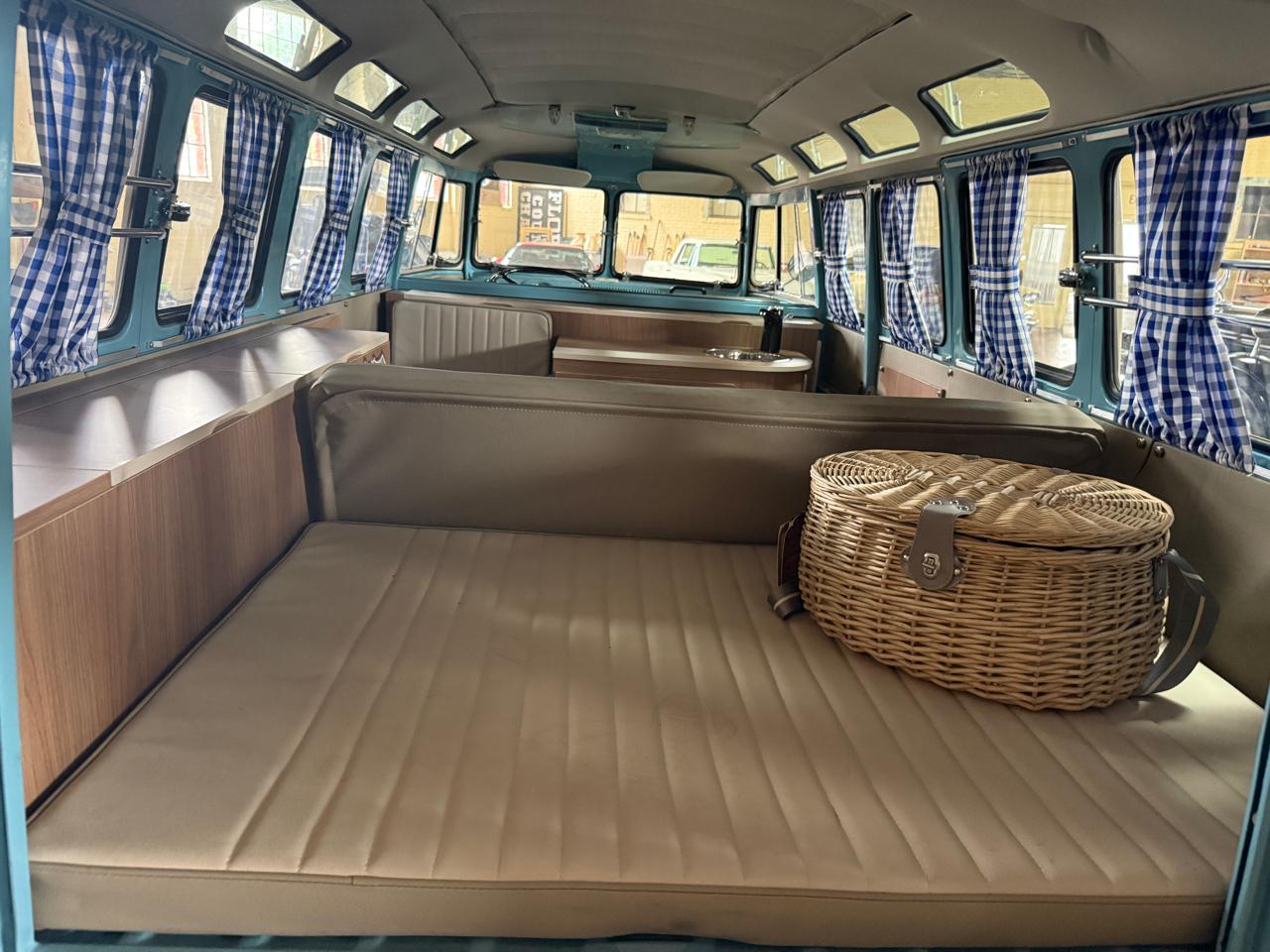 Volkswagen Samba  1973