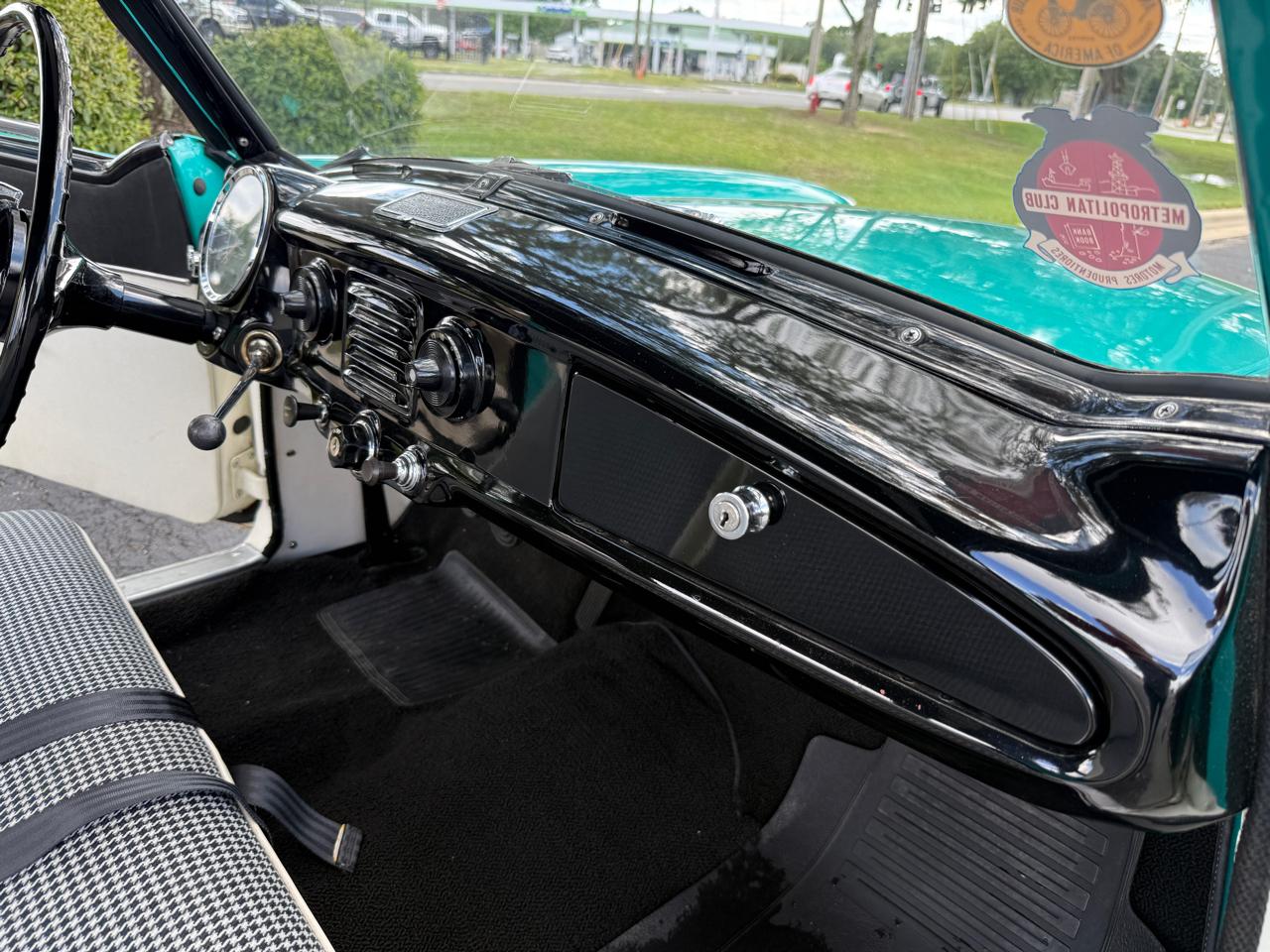 Nash Metropolitan  1958
