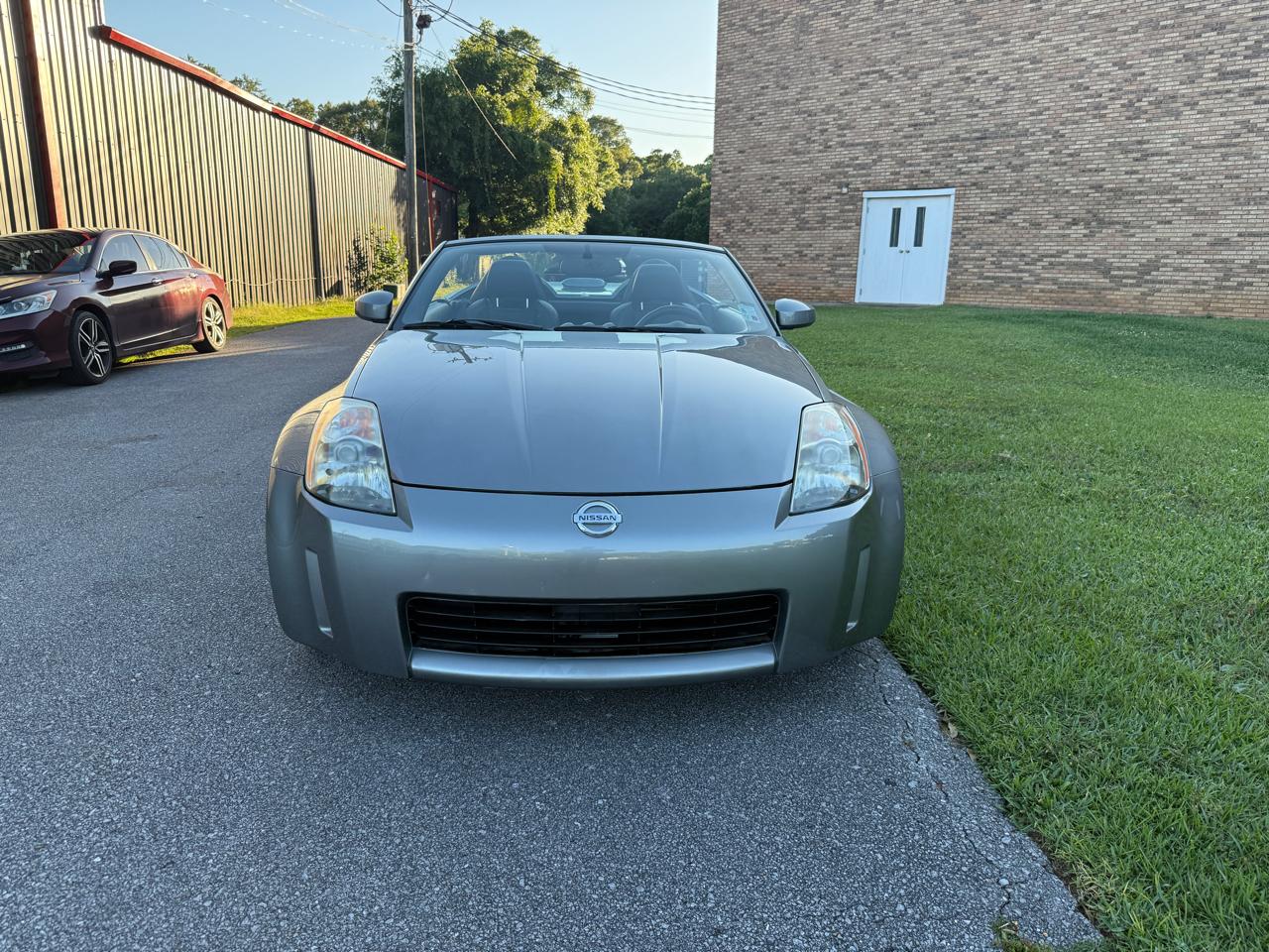 Nissan 350Z Enthusiast Roadster 2004