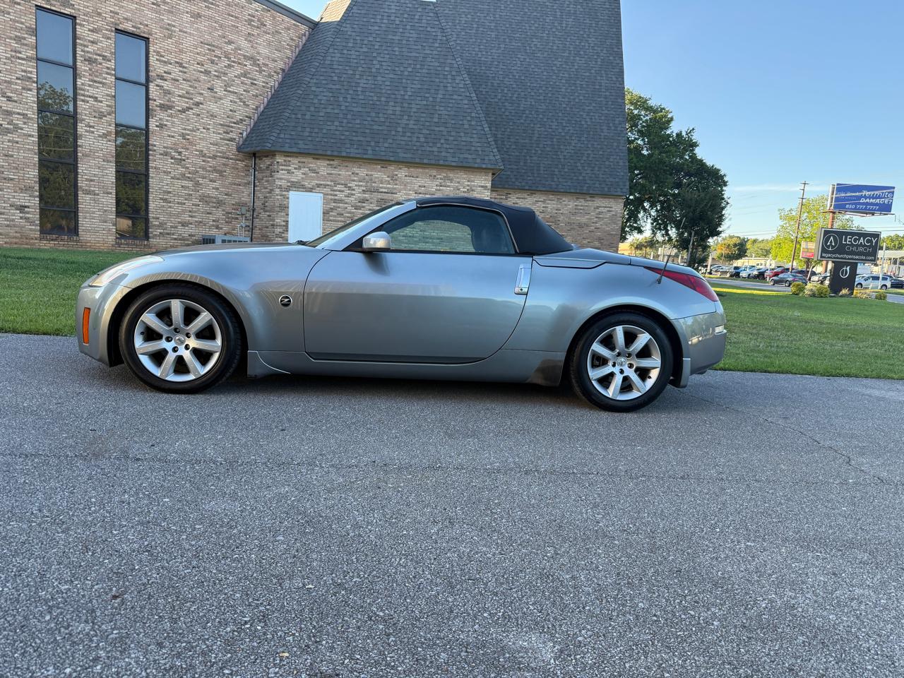 Nissan 350Z Enthusiast Roadster 2004