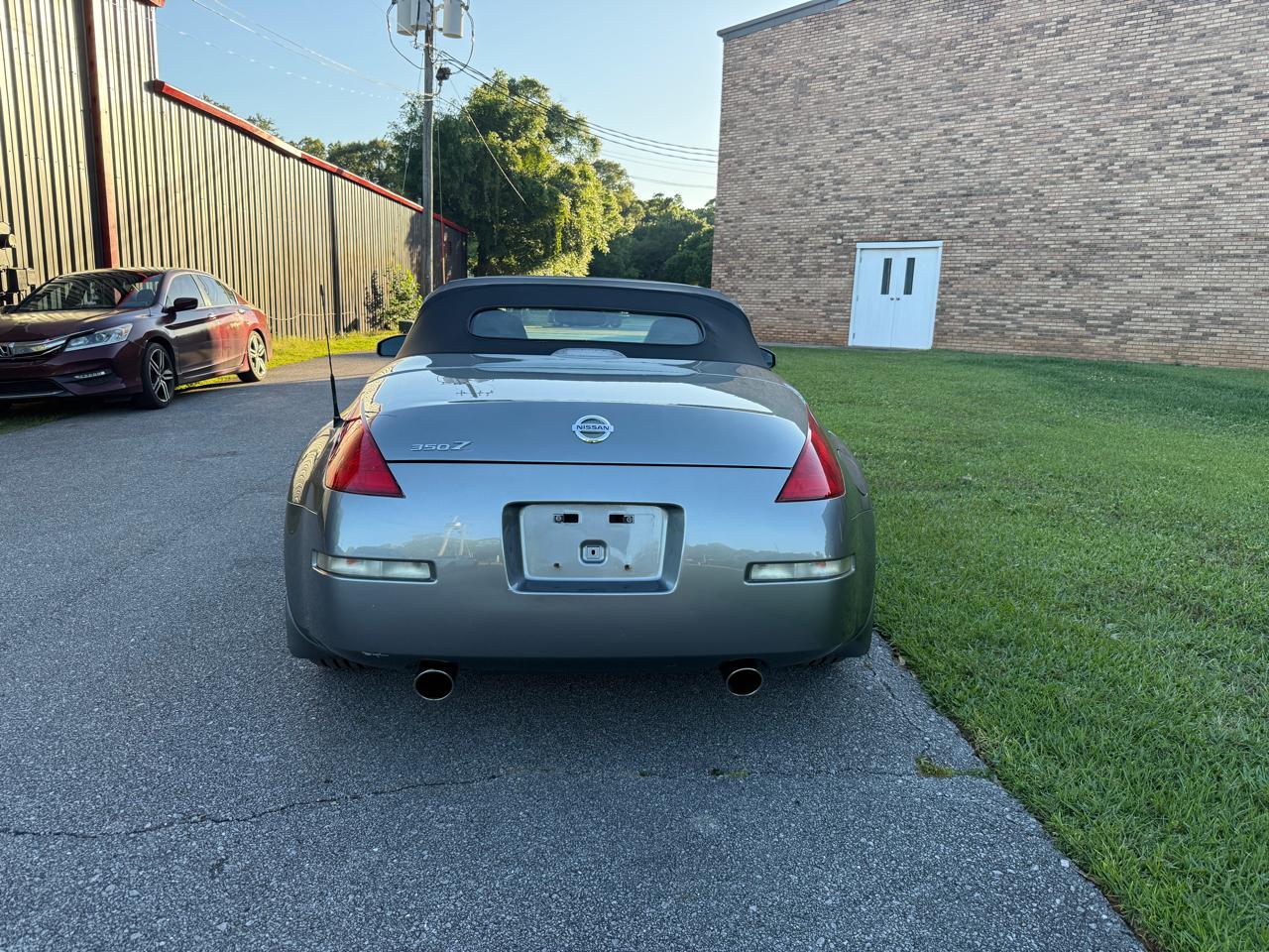 Nissan 350Z Enthusiast Roadster 2004