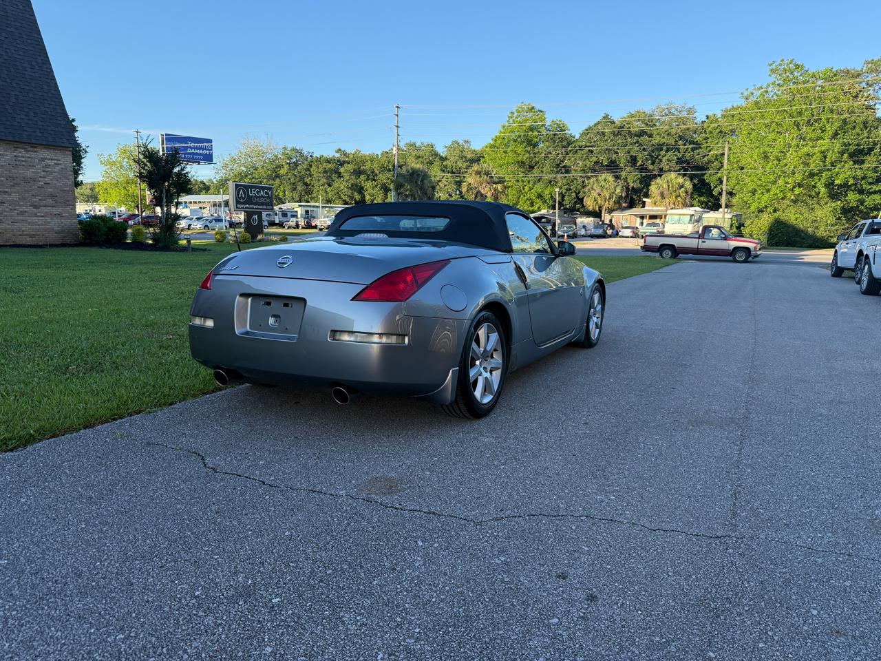 Nissan 350Z Enthusiast Roadster 2004
