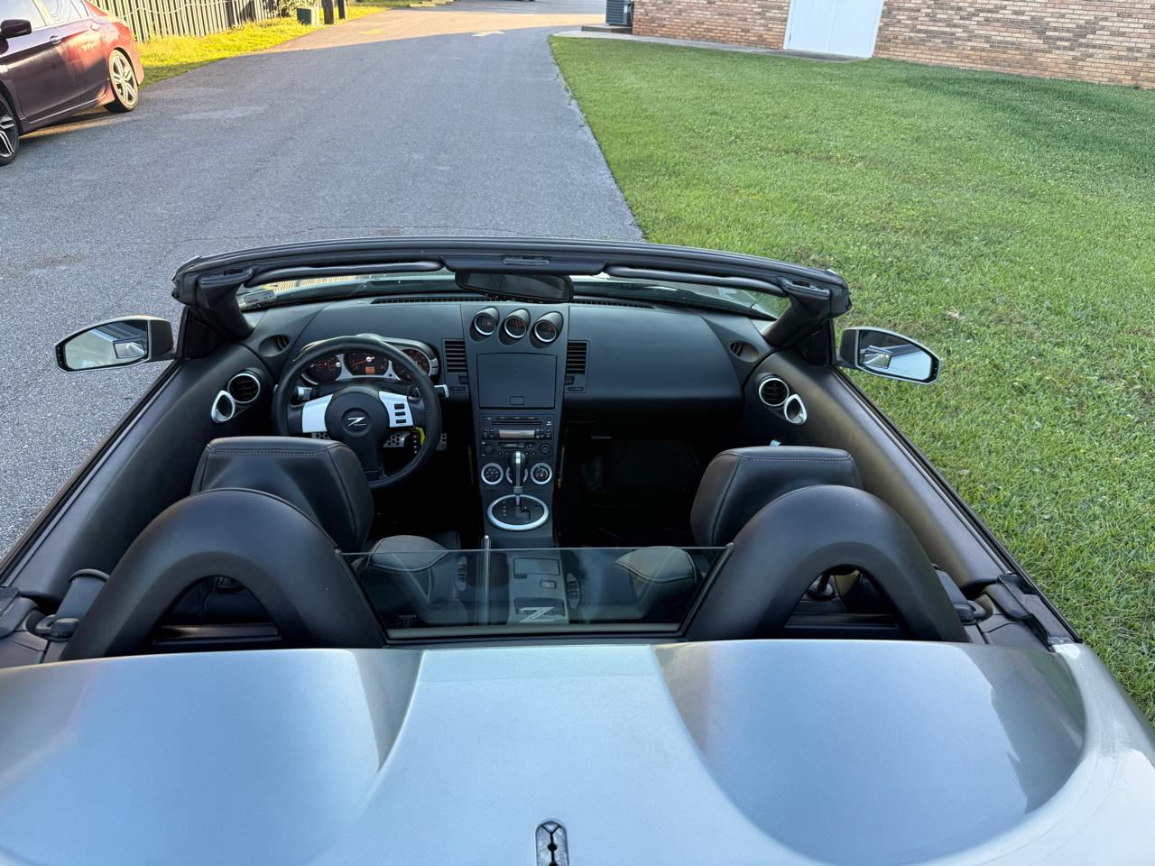 Nissan 350Z Enthusiast Roadster 2004