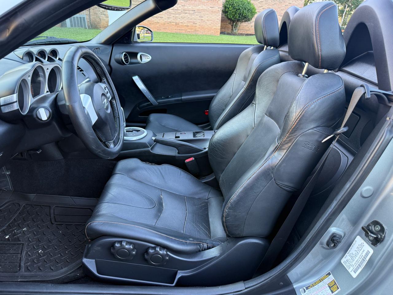 Nissan 350Z Enthusiast Roadster 2004