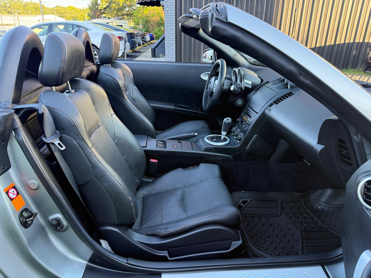 Nissan 350Z Enthusiast Roadster 2004