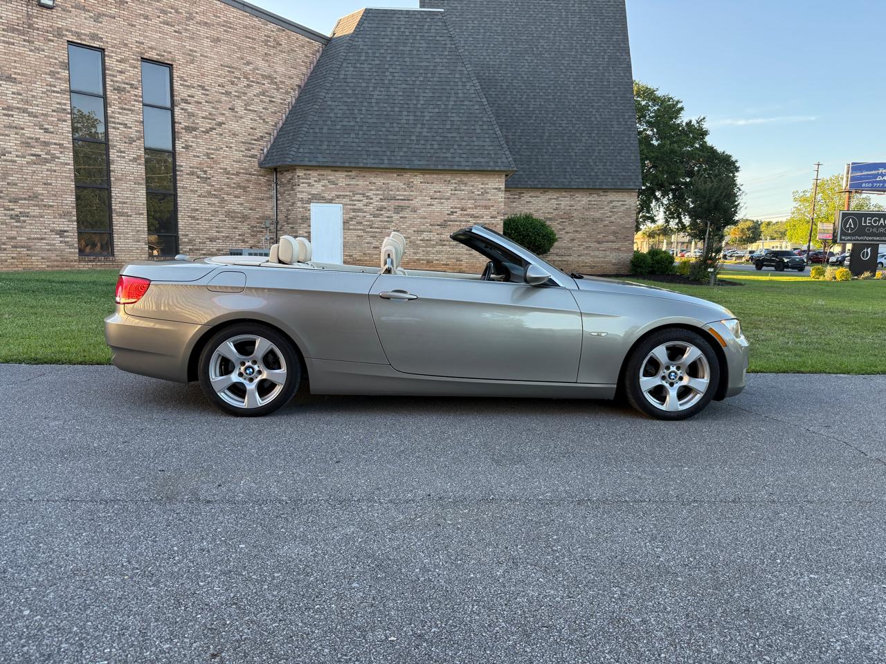 BMW 3-Series 328i Convertible 2008
