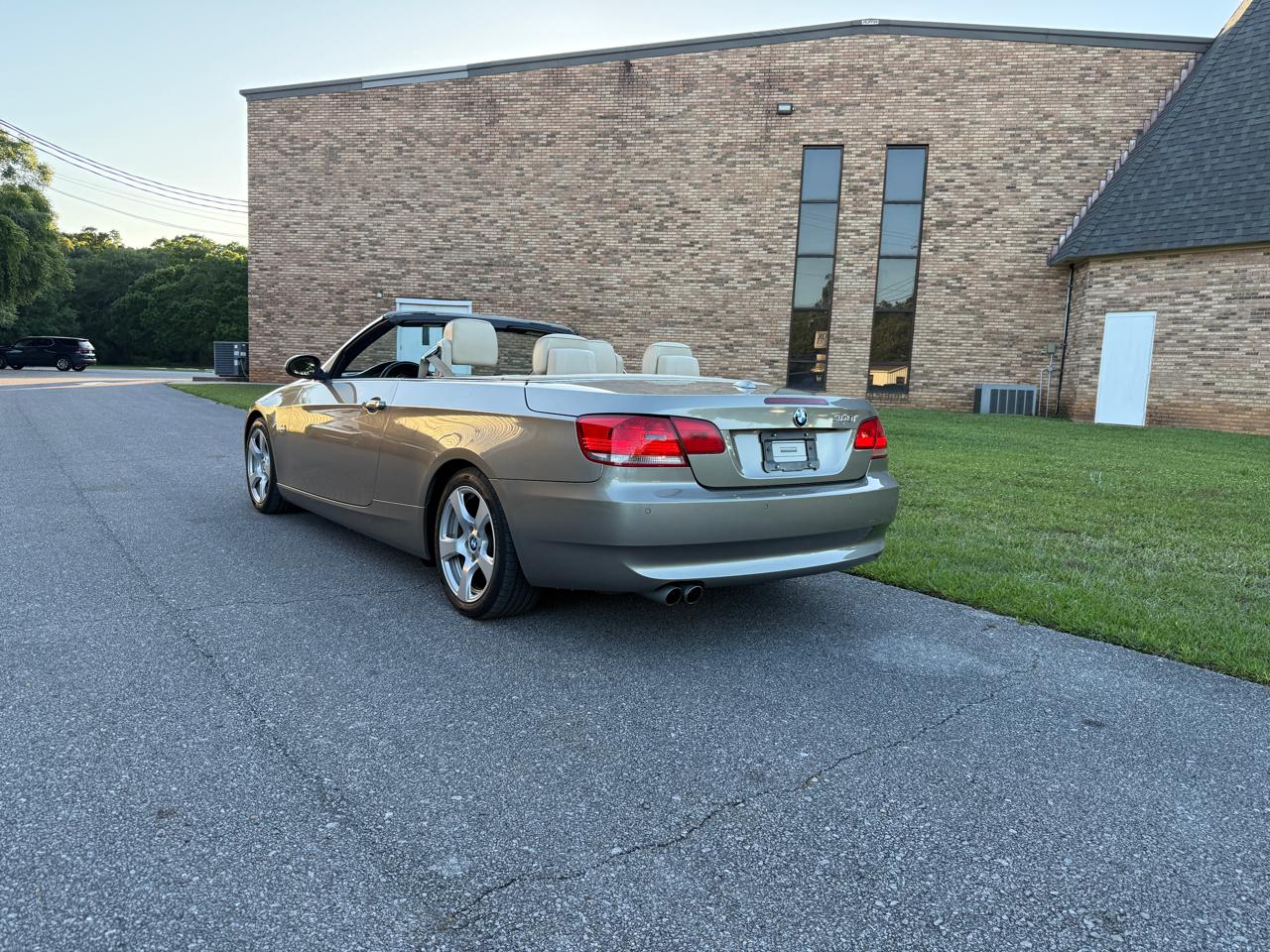 BMW 3-Series 328i Convertible 2008