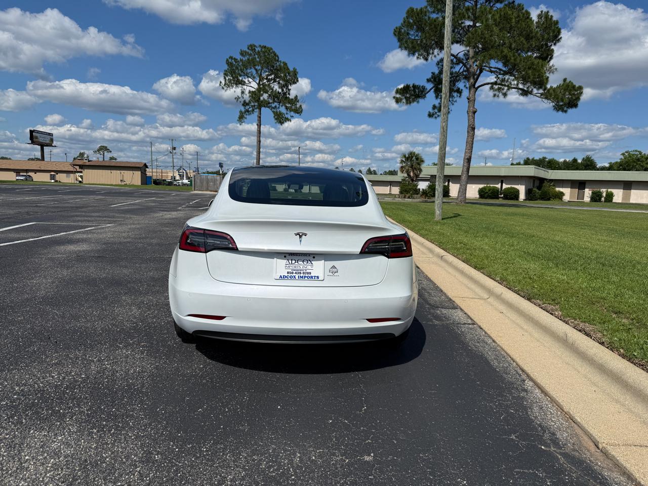 Tesla Model 3 Mid Range 4D Sedan RWD 2018