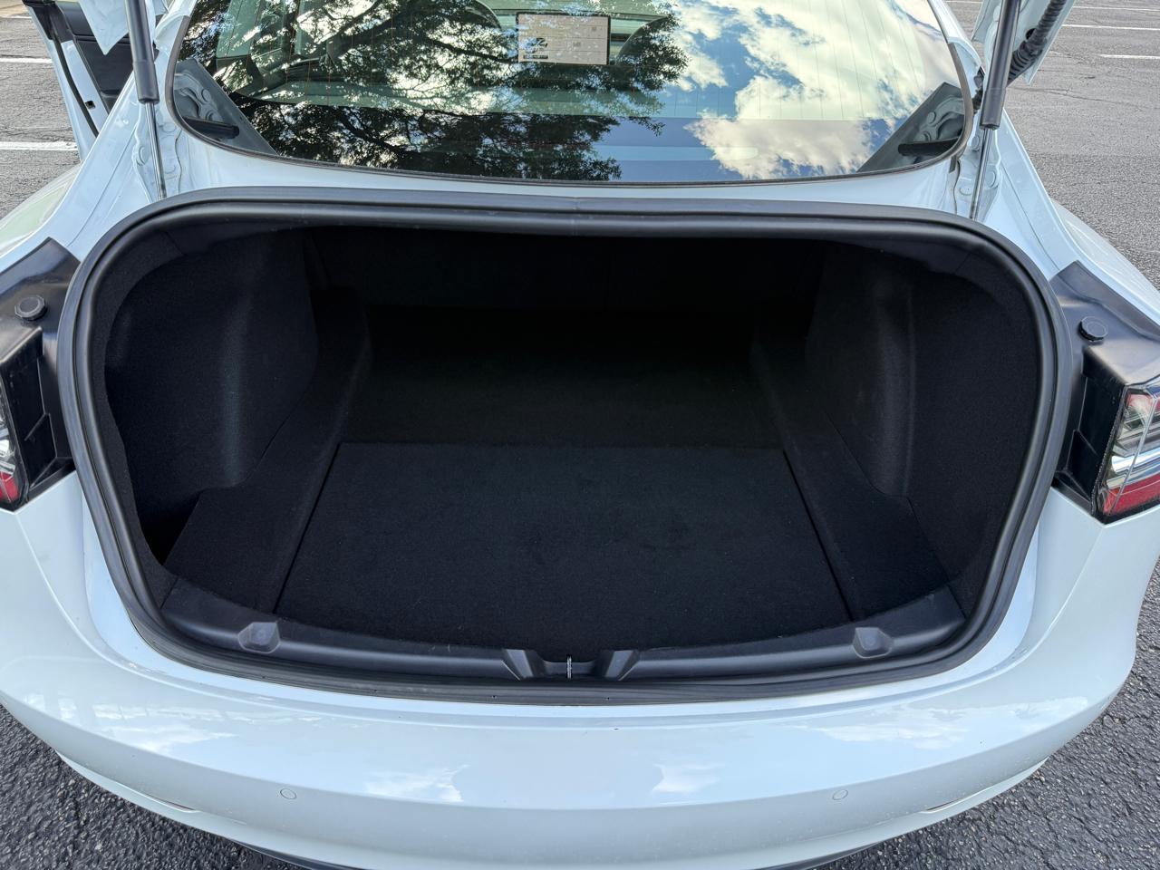 Tesla Model 3 Mid Range 4D Sedan RWD 2018