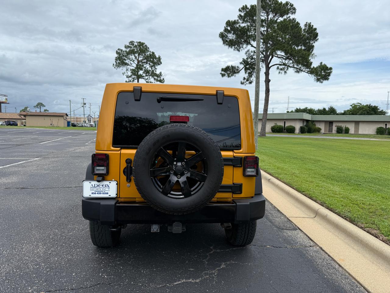 Jeep Wrangler Unlimited Sahara 4WD 2014