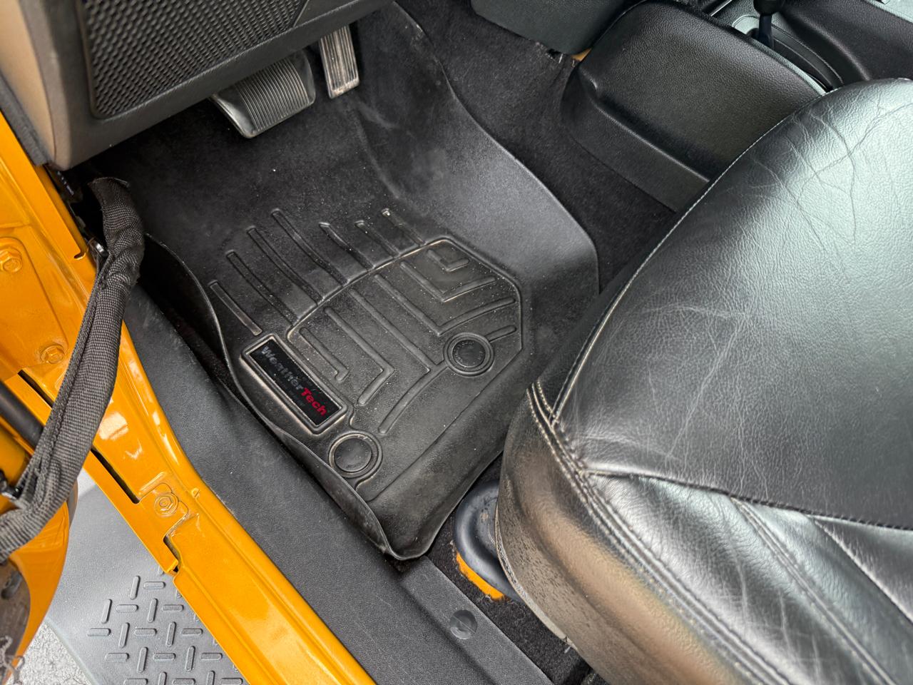 Jeep Wrangler Unlimited Sahara 4WD 2014