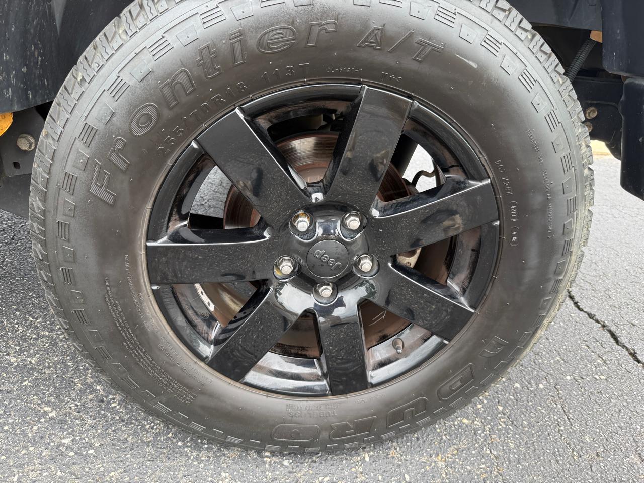 Jeep Wrangler Unlimited Sahara 4WD 2014