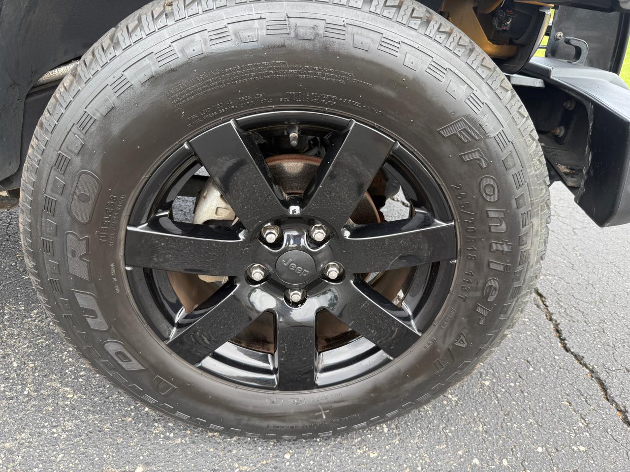 Jeep Wrangler Unlimited Sahara 4WD 2014