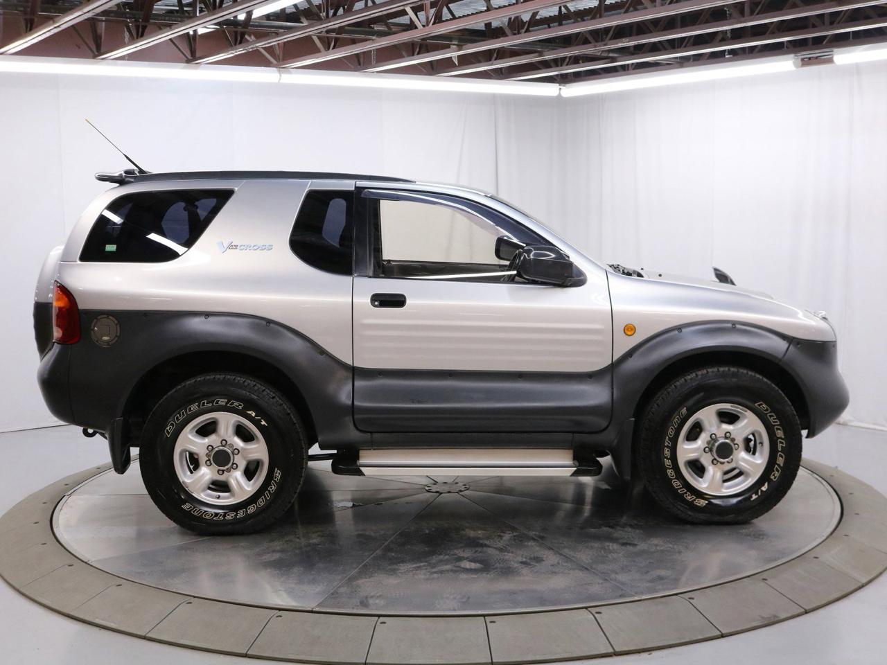 Isuzu VehiCROSS 2dr 4WD 1997