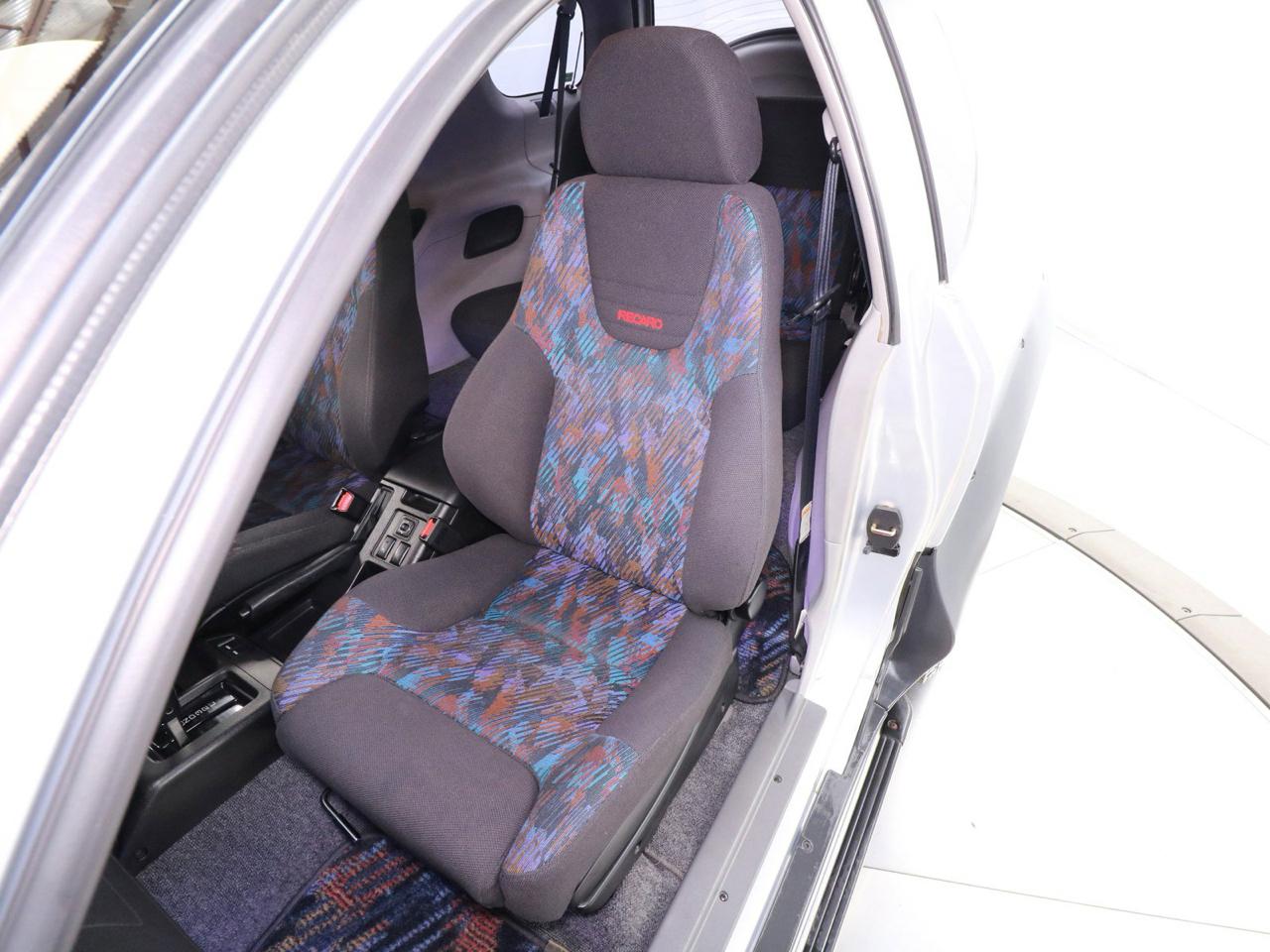 Isuzu VehiCROSS 2dr 4WD 1997