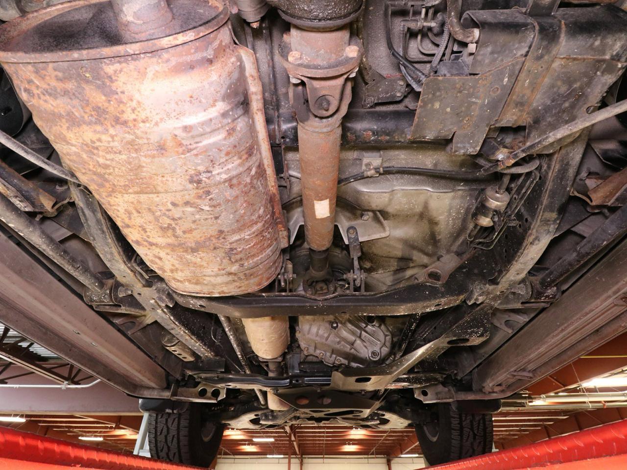 Isuzu VehiCROSS 2dr 4WD 1997