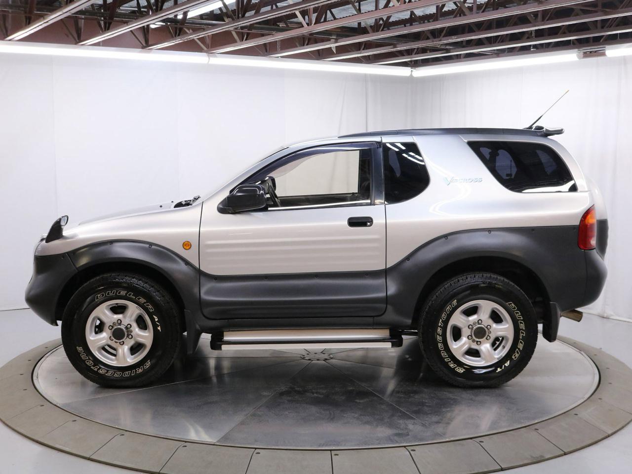 Isuzu VehiCROSS  1997