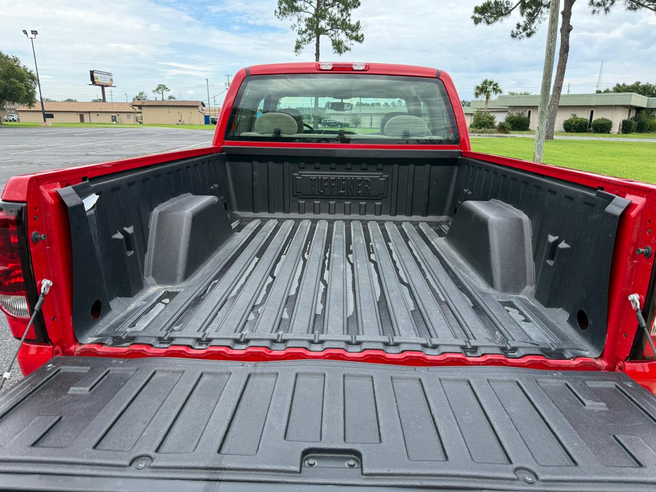 Chevrolet Silverado 1500 LS Ext. Cab Short Bed 2WD 2004