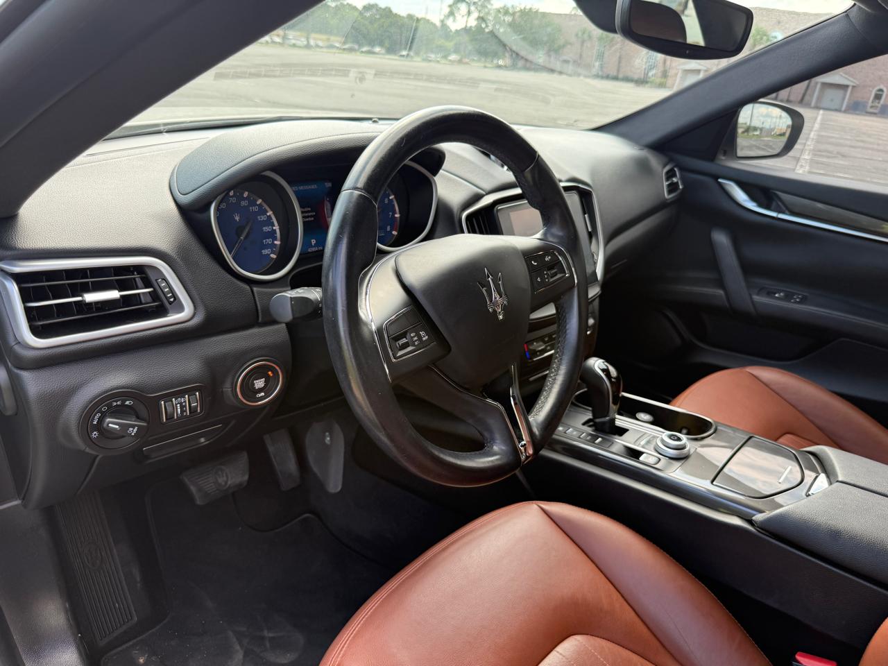 Maserati Ghibli  2017