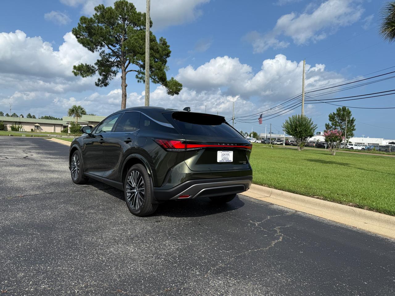 Lexus RX  2025