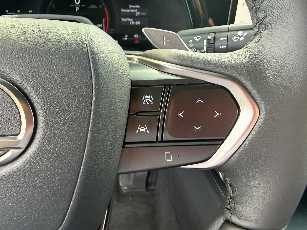 Lexus RX  2025
