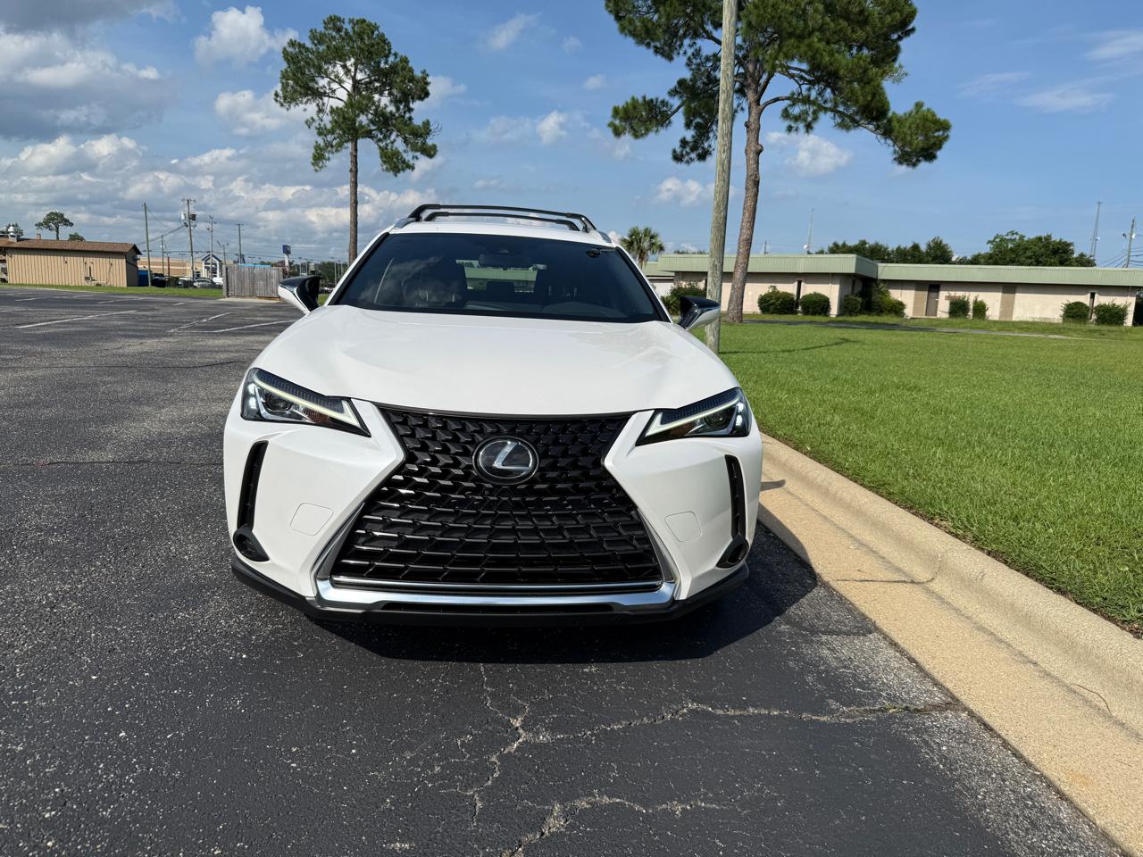 Lexus UX 200 Base 2021