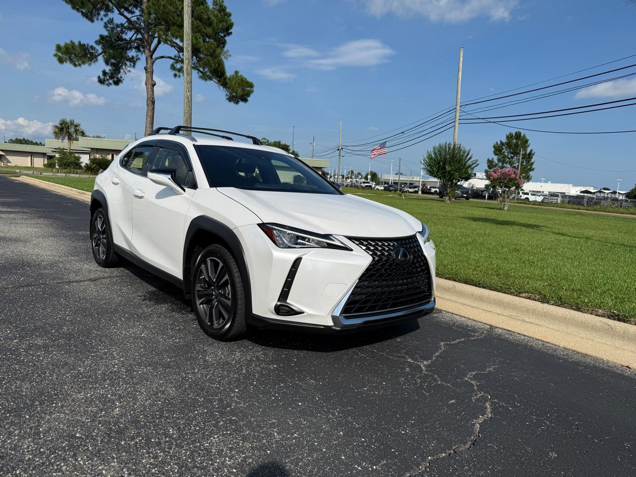 Lexus UX 200 Base 2021