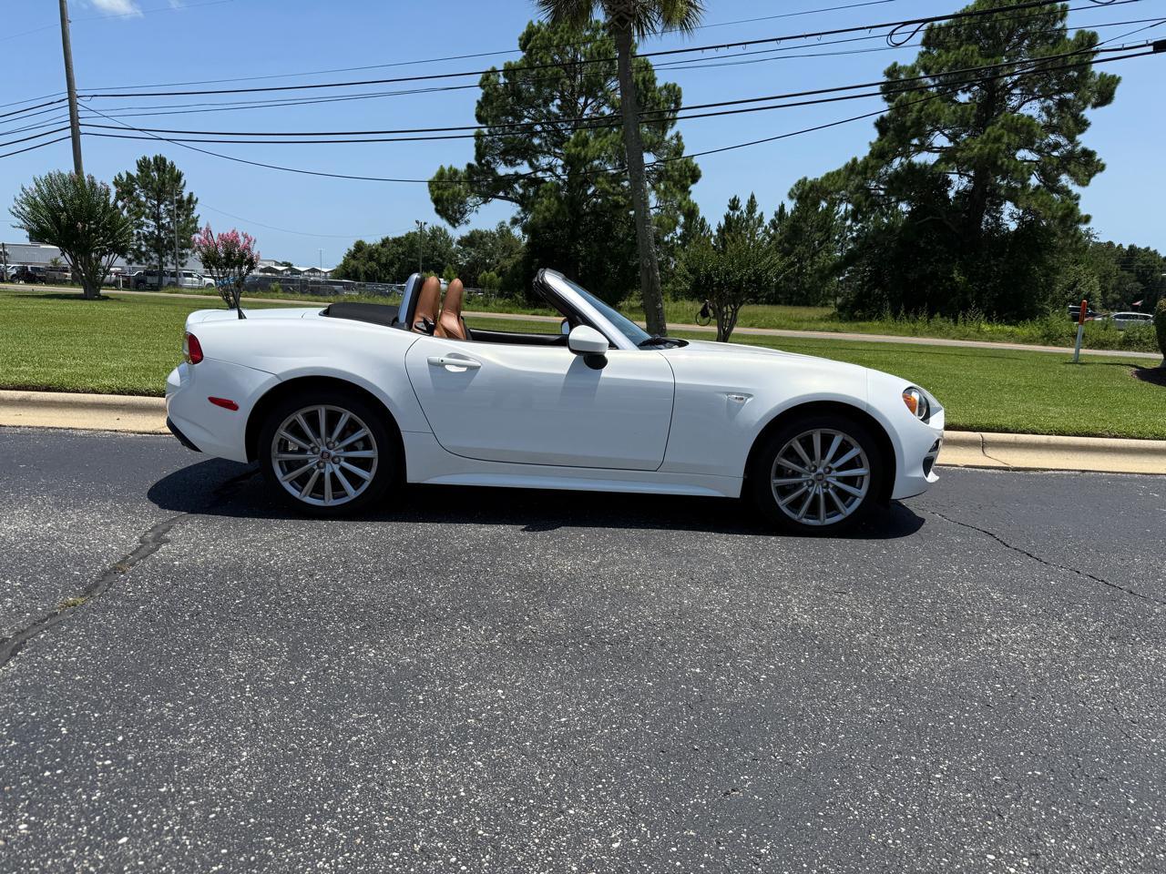Fiat Spider 124 Lusso 2017