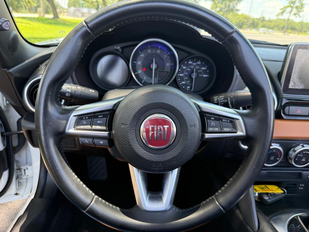Fiat Spider 124 Lusso 2017