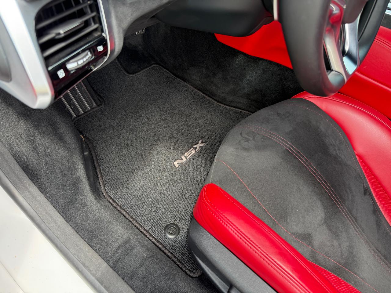Acura NSX Base 2019